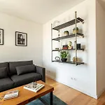 Apartment Virtudes River Views By Hosts