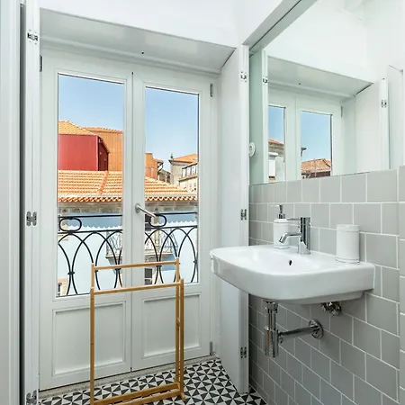 Virtudes River Views By Porto City Hosts Apartman *