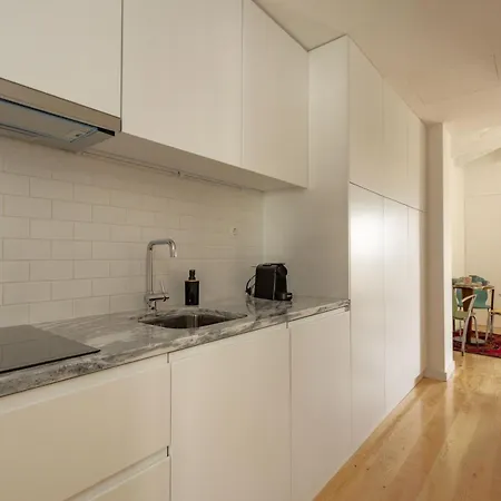 Virtudes River Views By Porto City Hosts Apartman *